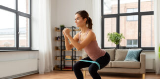 Ejercicios de bajo impacto para mantenerte en forma en casa en forma en casa con ejercicios de bajo impacto para emprendedoras